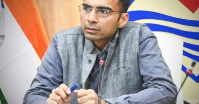 बुजुर्ग, महिला, बच्चों, असहाय का शोषण तिरस्कार होगा दण्डनीयः डीएम