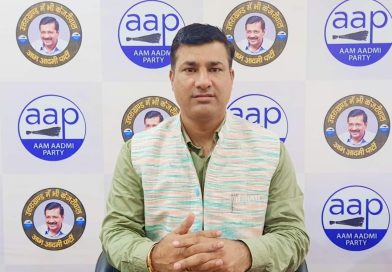 महंगी फल-सब्जी से आम जनता का हुआ बुरा हाल,बरसात का बहाना बनाकर दुगने- चोगुने दामो पर बेच रहे फल सब्जी