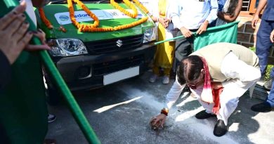 मुख्यमंत्री श्री पुष्कर सिंह धामी ने सामाजिक संघटनो द्वारा दी गयी  09 मोबाइल मेडिकल यूनिट (एम्बुलेंस) को हरी झंडी दिखाकर किया रवाना