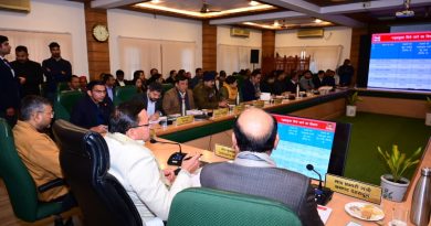 मुख्यमंत्री ने की देहरादून जनपद के विकास कार्यों की समीक्षा