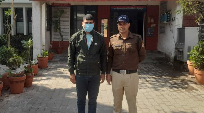 मादक पदार्थों की तस्करी में लिप्त  अभियुक्त को  पुलिस ने किया गिरफ्तार