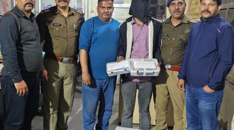 स्पेशल टास्क फोर्स, उत्तराखण्ड की बड़ी कार्यवाही, फर्जी तरीके से चल रहे जन सेवा केन्द्र का किया भण्डाफोड़