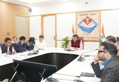 मुख्य सचिव श्री आनंद बर्द्धन की अध्यक्षता में  सचिवालय में व्यय वित्त समिति की बैठक हुई आयोजित