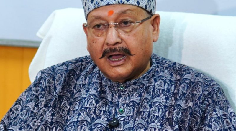 यात्रा व्यवस्था में लगे कर्मचारी, अधिकारी “अतिथि देवो भव:” की भावना से कार्य करें: महाराज