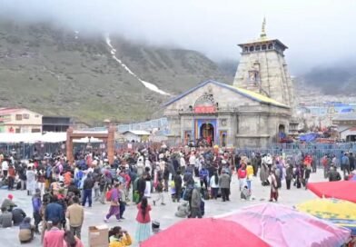 जिला प्रशासन द्वारा यात्रा मार्ग से लेकर धाम परिसर तक व्यापक और सुव्यवस्थित व्यवस्थाएं सुनिश्चित की गई