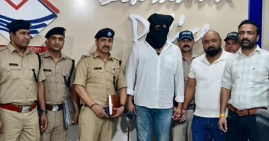 प्रेमिका का सहारा लेकर दिया घटना को अंजाम दून पुलिस ने किया गिरफ्तार