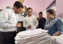 सब-रजिस्ट्रार कार्यालय विकासनगर में डीएम की औचक निरीक्षण, गंभीर अनियमितताएं हुई उजागर