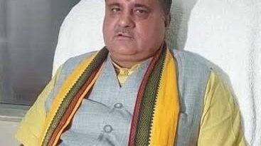 भाजपा प्रदेश अध्यक्ष महेंद्र भट्ट ने कांग्रेस विधायक मदन बिष्ट को लिया आड़े हाथ