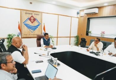 मुख्य सचिव श्री आनन्द बर्द्धन की अध्यक्षता में  नाबार्ड की उच्च स्तरीय समिति की बैठक हुयी सम्पन्न