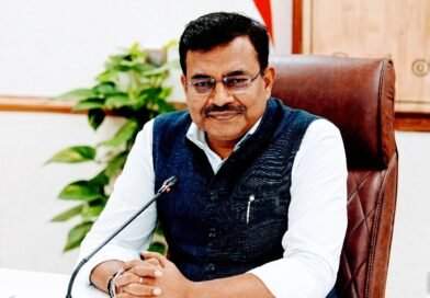 मुख्य सचिव ने मॉडल विलेज को आजीविका से जोड़ते हुए लोकल हितधारकों को भी शामिल किए जाने के दिए निर्देश