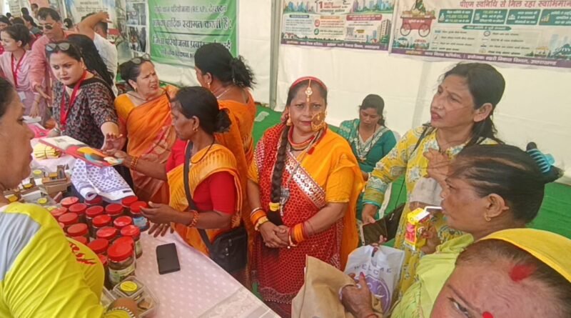 माननीय मुख्यमंत्री पुष्कर सिंह धामी के निर्देशन में दूरस्थ व दुर्गम क्षेत्रों में मानसून के बाद जारी रहेंगे जन शिविर: डीएम