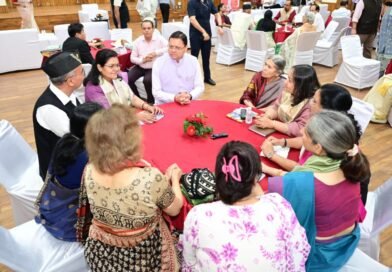 साहित्यकार समाज का दर्पण होने के साथ-साथ उसे सही दिशा देने वाले मार्गदर्शक भी होते हैं………मुख्यमंत्री