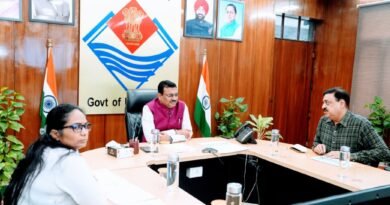 मुख्य सचिव ने की चिकित्सा स्वास्थ्य एवं चिकित्सा शिक्षा विभाग की समीक्षा