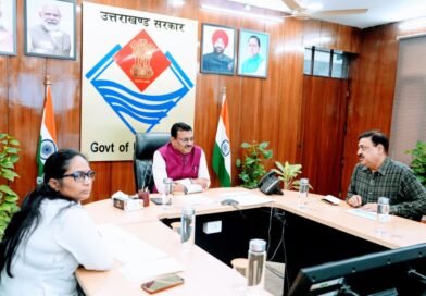 मुख्य सचिव ने की चिकित्सा स्वास्थ्य एवं चिकित्सा शिक्षा विभाग की समीक्षा