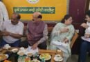 मंत्री ने लकड़ी व्यापारियों से की मुलाकात