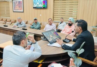जिलाधिकारी ने समस्त निर्वाचक रजिस्ट्रीकरण अधिकारियों (ईआरओ) को किया निर्देशित